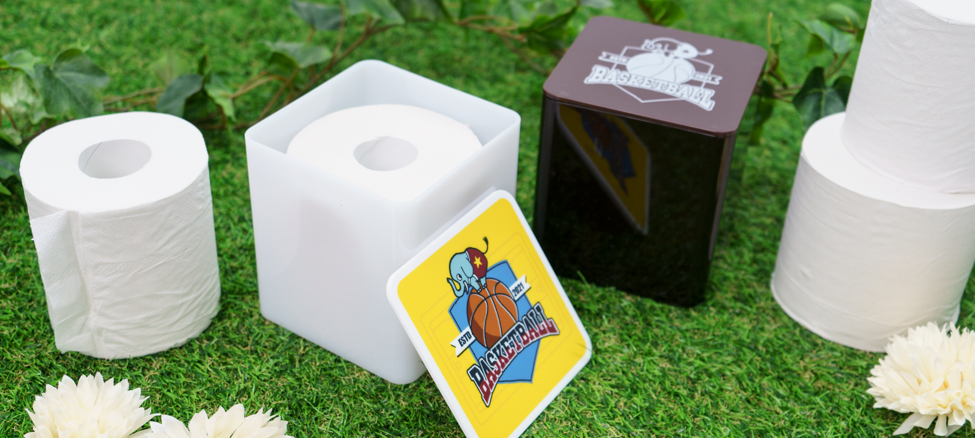 トイレットペーパーケース